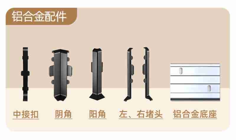 谭新萍在萍乡武功山花涧里蔬菜大棚学习先进种植经验。人民网 涂诗轩摄